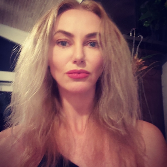 Meet your Posher, Marlohe - Picture 4 of 4